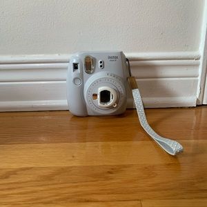 Instax Mini 9 Film/Polaroid Camera light grey